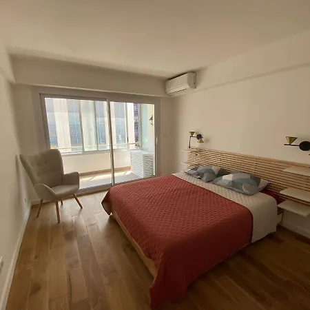 Renovated 4 Room Apartment-Parking Next Door And Beach At 700M Antibes Exterior photo