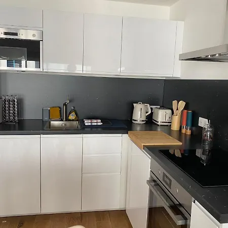 Renovated 4 Room Apartment-Parking Next Door And Beach At 700M Antibes Exterior photo